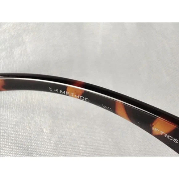 Smith Method Sunglasses Tortoise Frame Brown Lens NEARLY MINT with Case - Picture 11 of 13